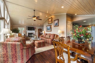 Young Harris, Georgia, 30582, United States, 2 Bedrooms Bedrooms, ,3 BathroomsBathrooms,Residential,For Sale,1940477