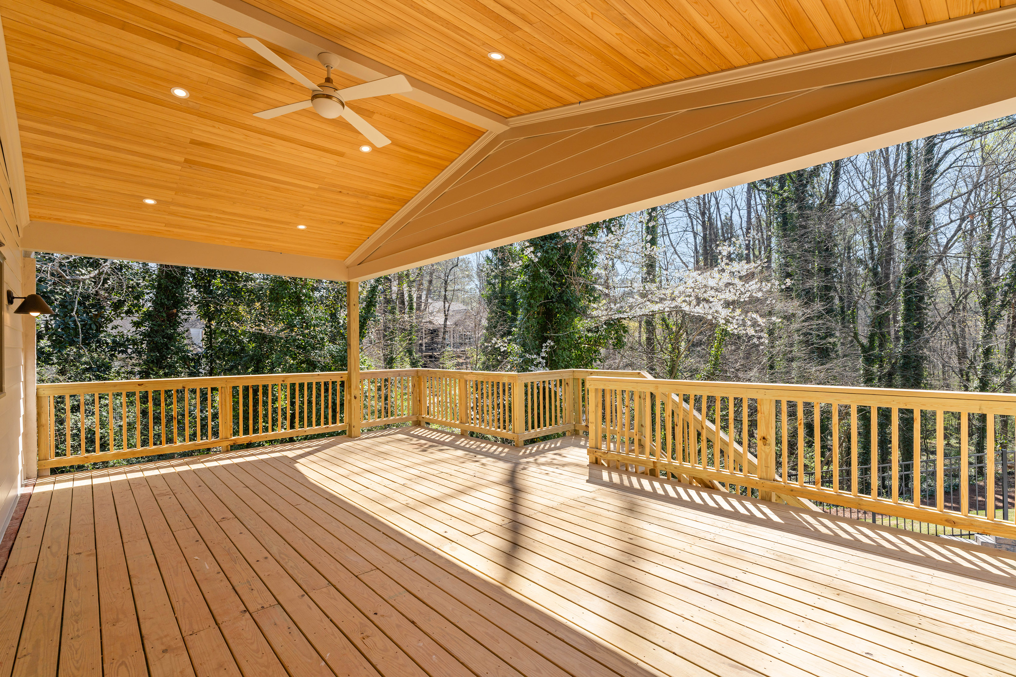  Reimagined Luxury Estate on 3.87 Acres - 物件實景