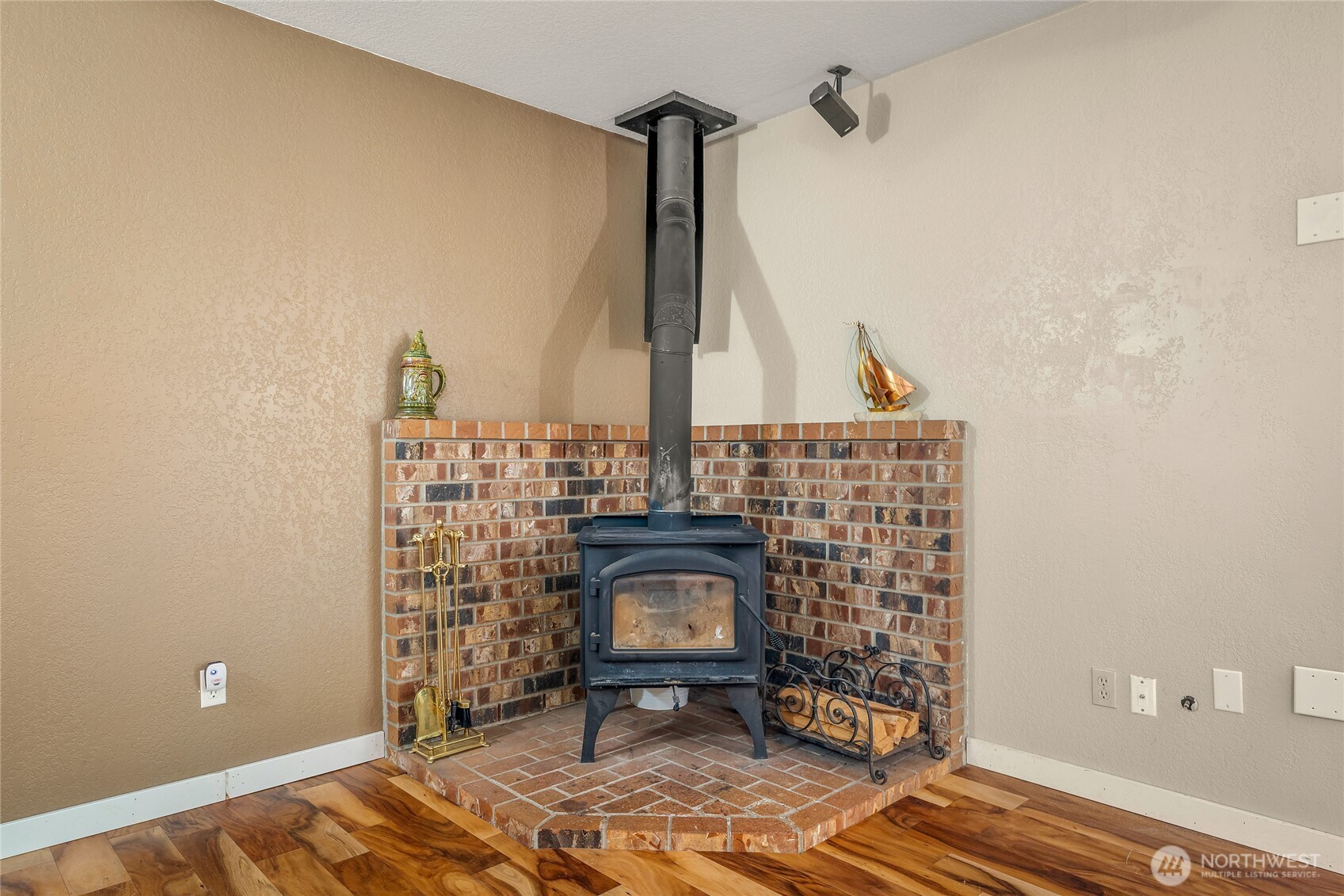 Bothell, Washington, 98012, United States, ,Land,For Sale,1913569