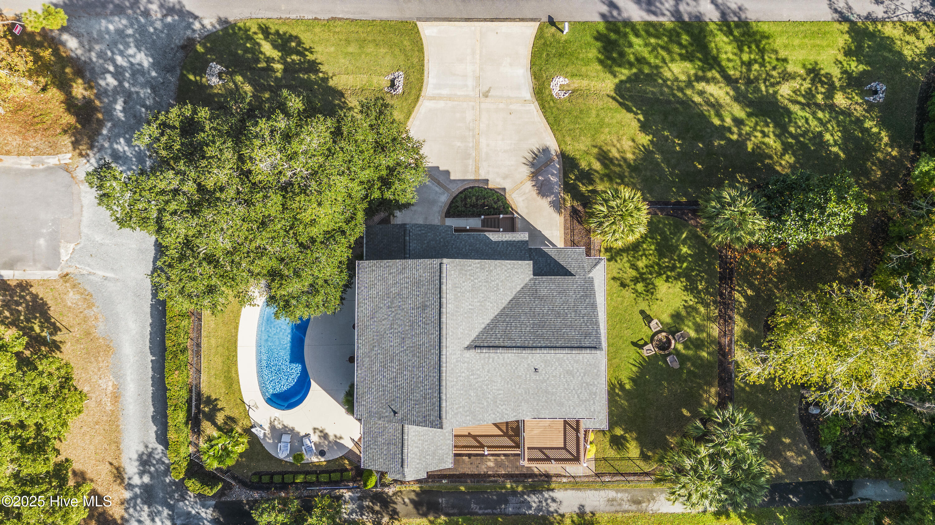 Wilmington, North Carolina, 28409, United States, 5 Bedrooms Bedrooms, ,4 BathroomsBathrooms,Residential,For Sale,1730628