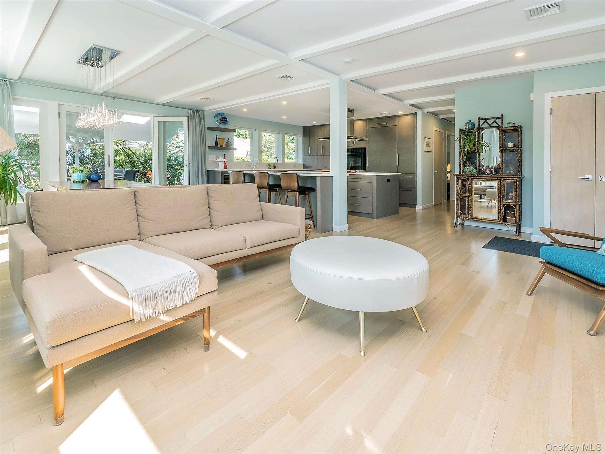  14 Highland Place, Sea Cliff, NY, 11579 - 物件實景