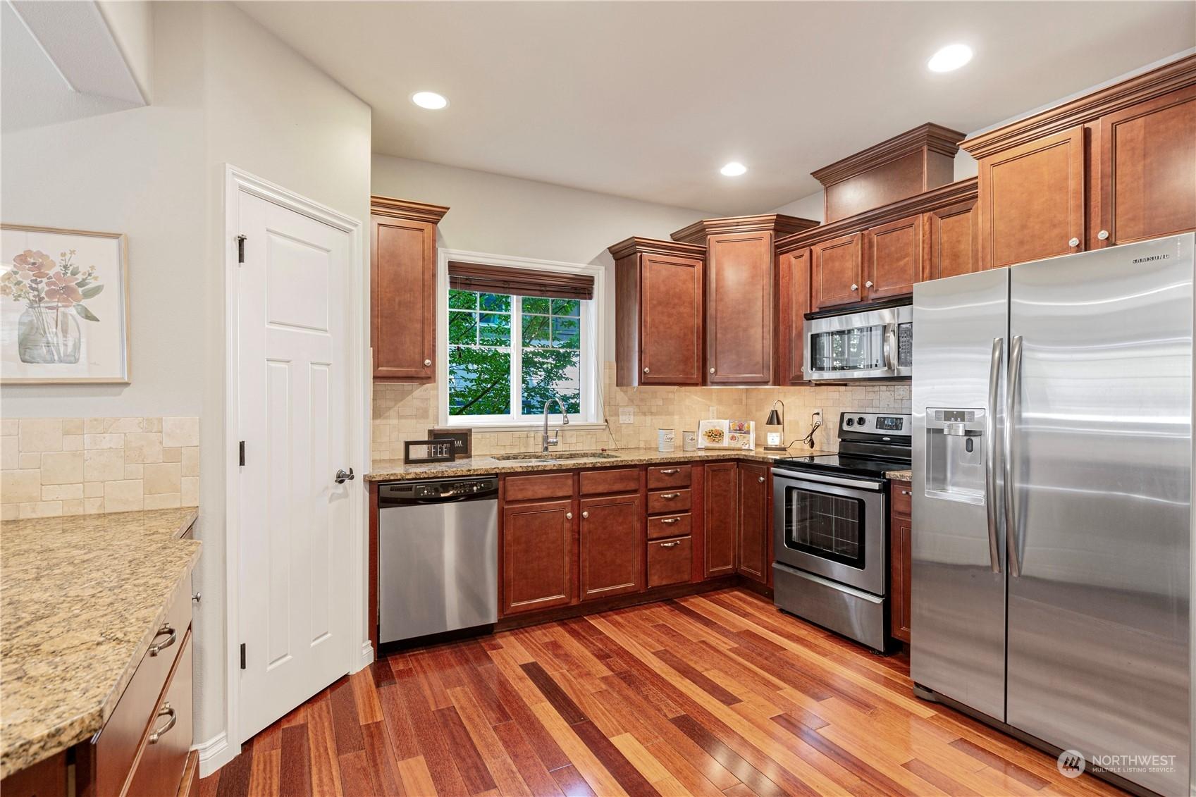 8338 167TH AVENUE NE 3, REDMOND, Washington, 98052, United States, 3 Bedrooms Bedrooms, ,4 BathroomsBathrooms,Residential,For Sale,8338 167TH AVENUE NE 3,1627505