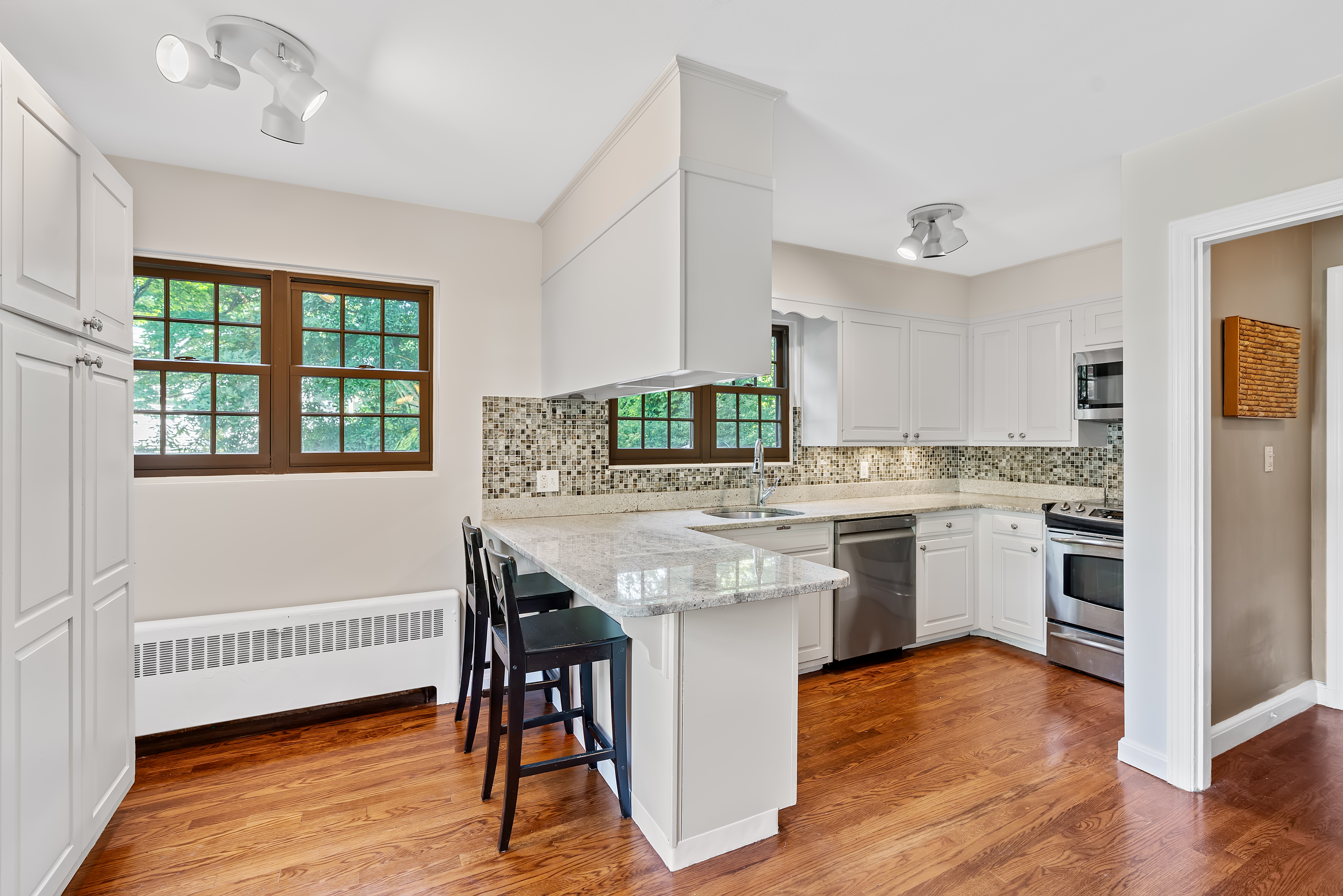  55 Forest Avenue, Newton, MA, 02465 - 物件實景