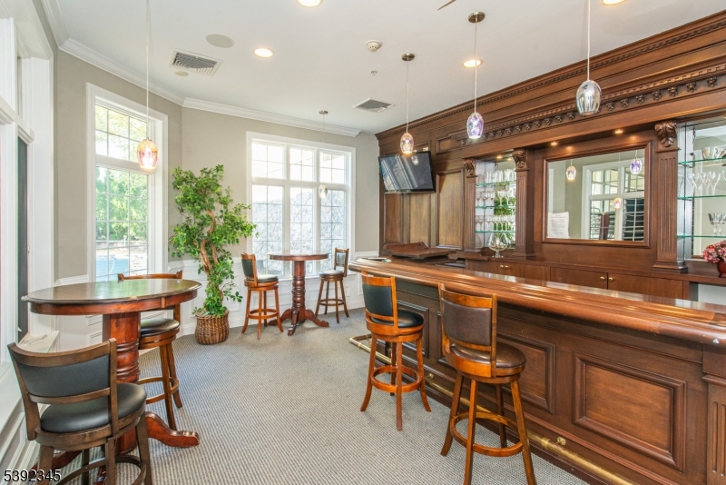 Clifton City, New Jersey, 07013, United States, 2 Bedrooms Bedrooms, ,2 BathroomsBathrooms,Residential,For Sale,1971502