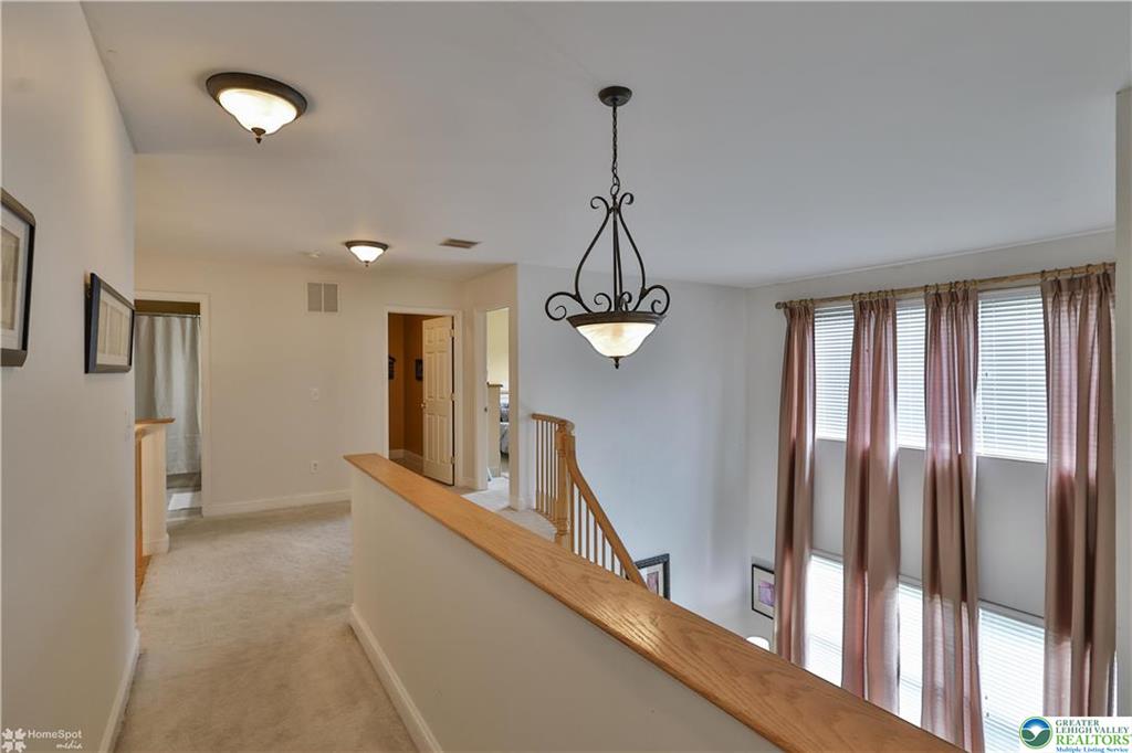 Easton, Pennsylvania, 18040, United States, 4 Bedrooms Bedrooms, ,3 BathroomsBathrooms,Residential,For Sale,1984149