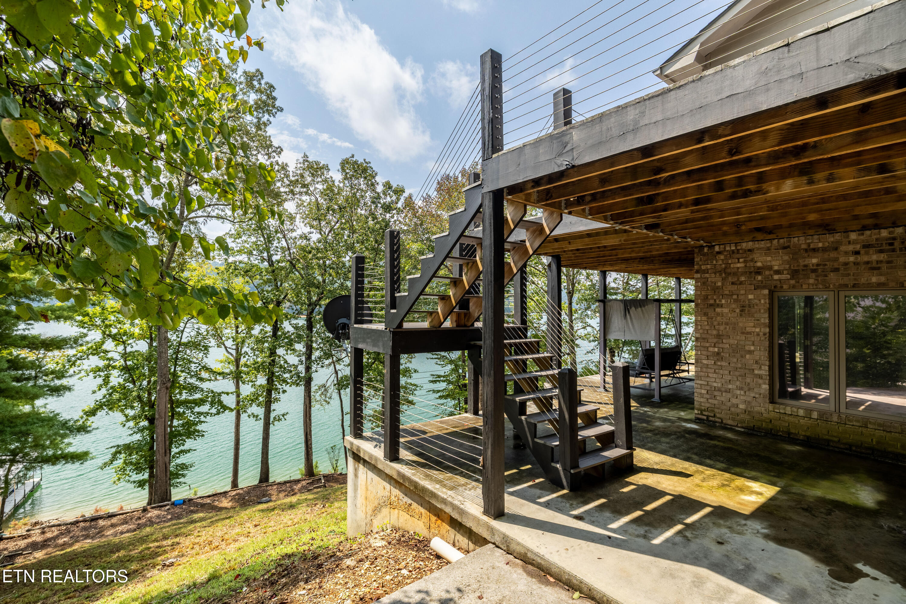 LaFollette, Tennessee, 37766, United States, 3 Bedrooms Bedrooms, ,4 BathroomsBathrooms,Residential,For Sale,1979718