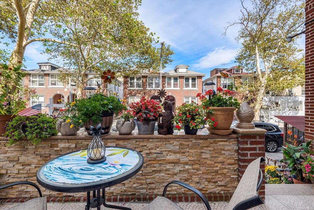 Brooklyn, New York, 11204, United States, 5 Bedrooms Bedrooms, ,3 BathroomsBathrooms,Residential,For Sale,1809100