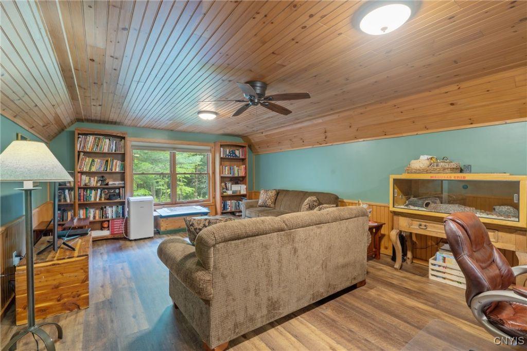 Cleveland, New York, 13042, United States, 4 Bedrooms Bedrooms, ,4 BathroomsBathrooms,Residential,For Sale,1821145