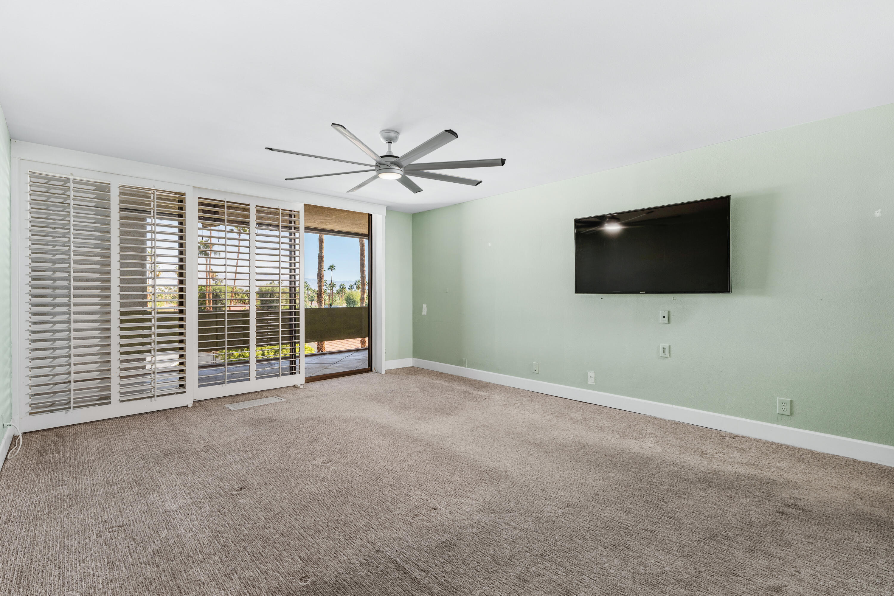 Palm Springs, California, 92264, United States, 2 Bedrooms Bedrooms, ,1 BathroomBathrooms,Residential,For Sale,1960957