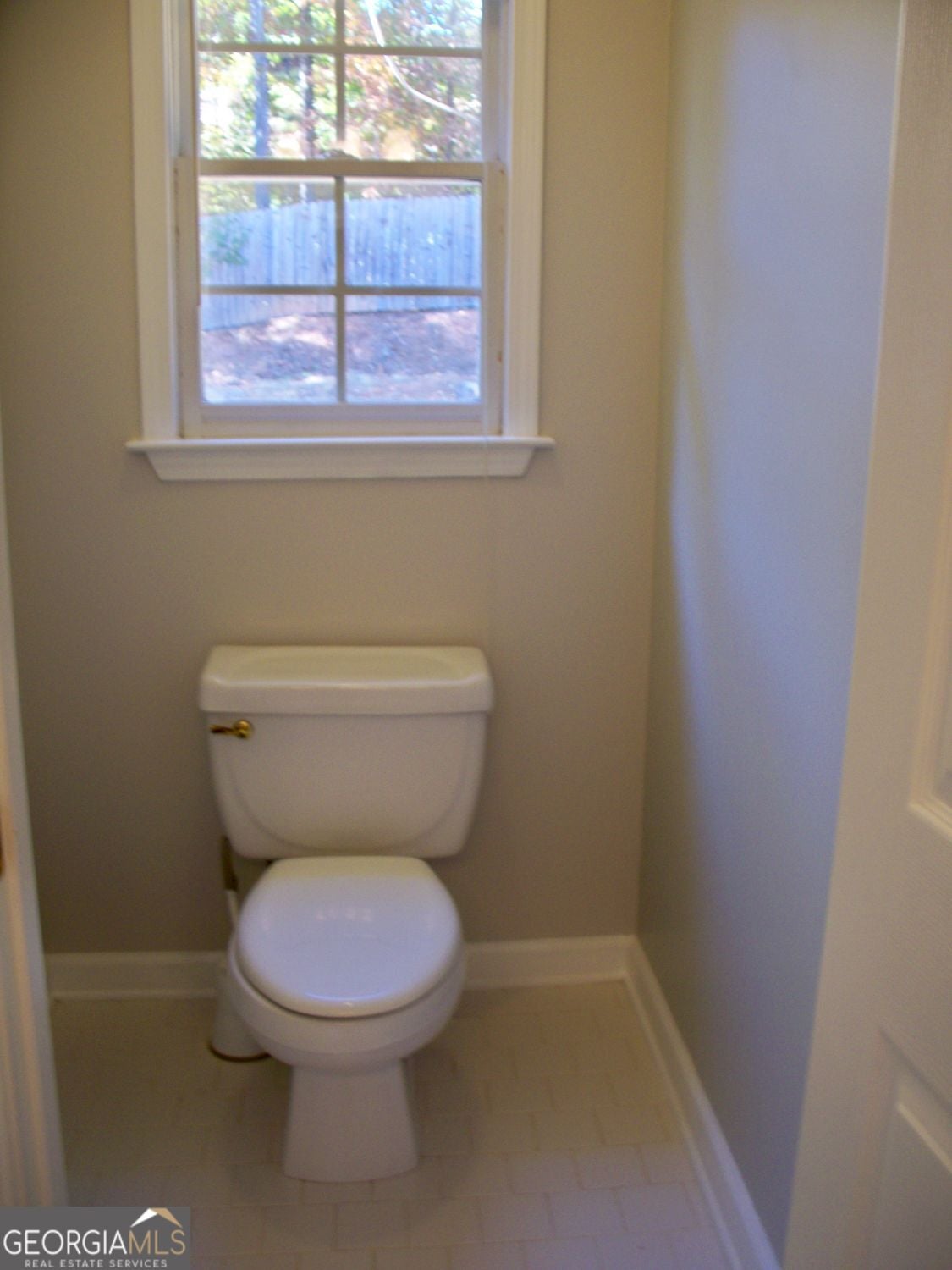 Johns Creek, Georgia, 30022, United States, 5 Bedrooms Bedrooms, ,4 BathroomsBathrooms,Residential,For Sale,1985826