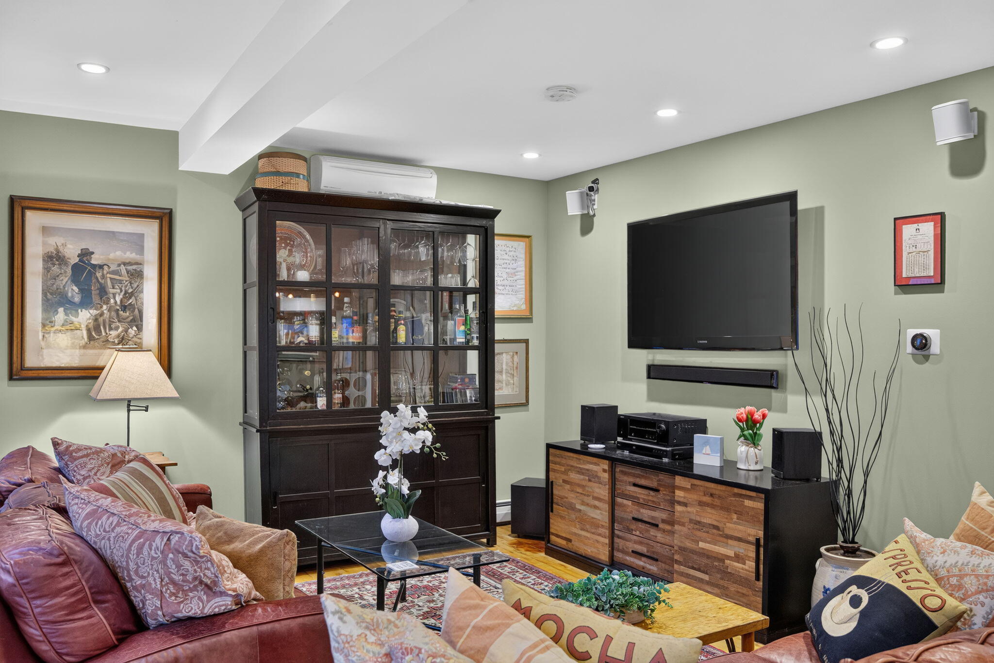  West End Living with a Private Deck and Outdoor Shower - 物件實景