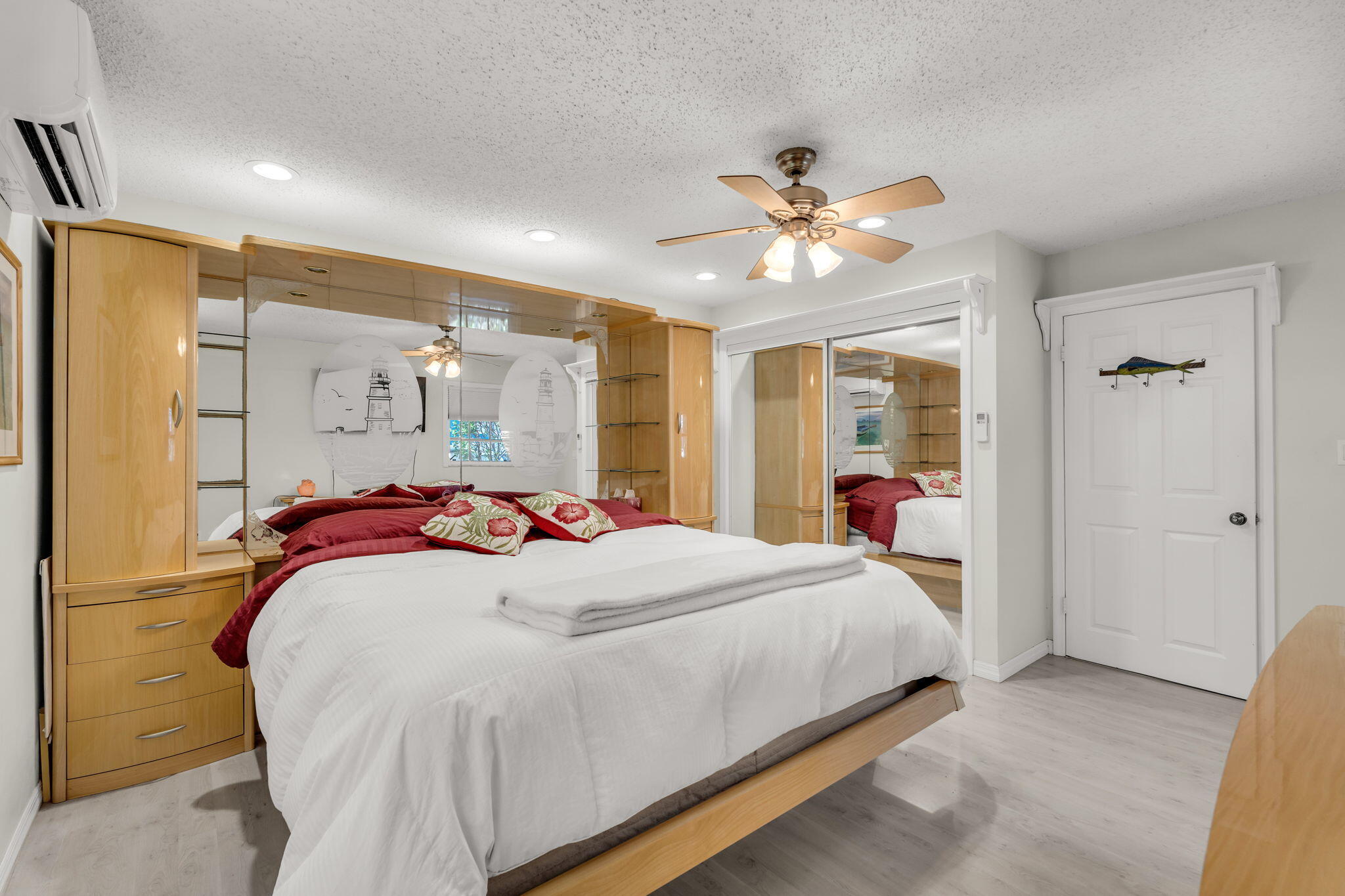 KEY LARGO, Florida, 33037, United States, 3 Bedrooms Bedrooms, ,2 BathroomsBathrooms,Residential,For Sale,1779251