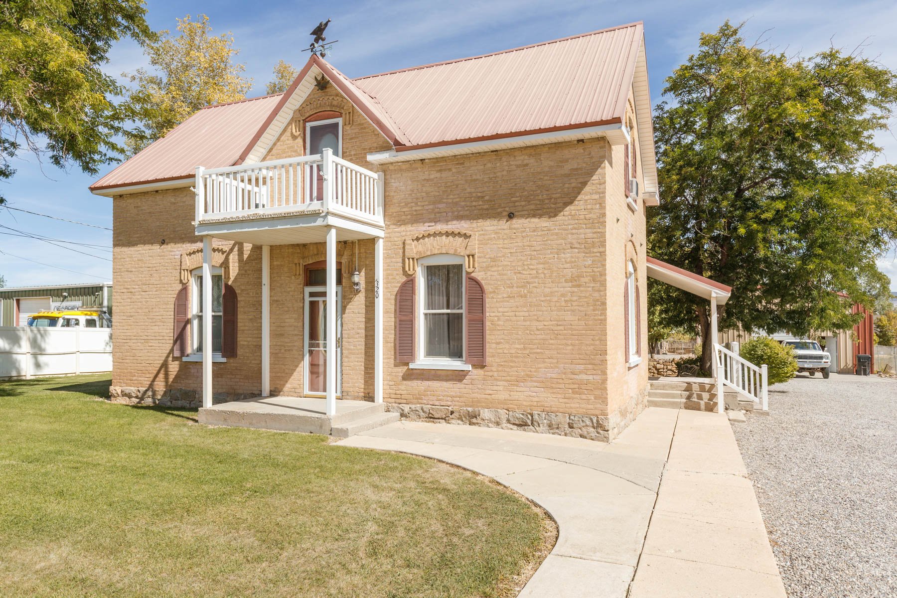 Main St, Aurora, UT 84620