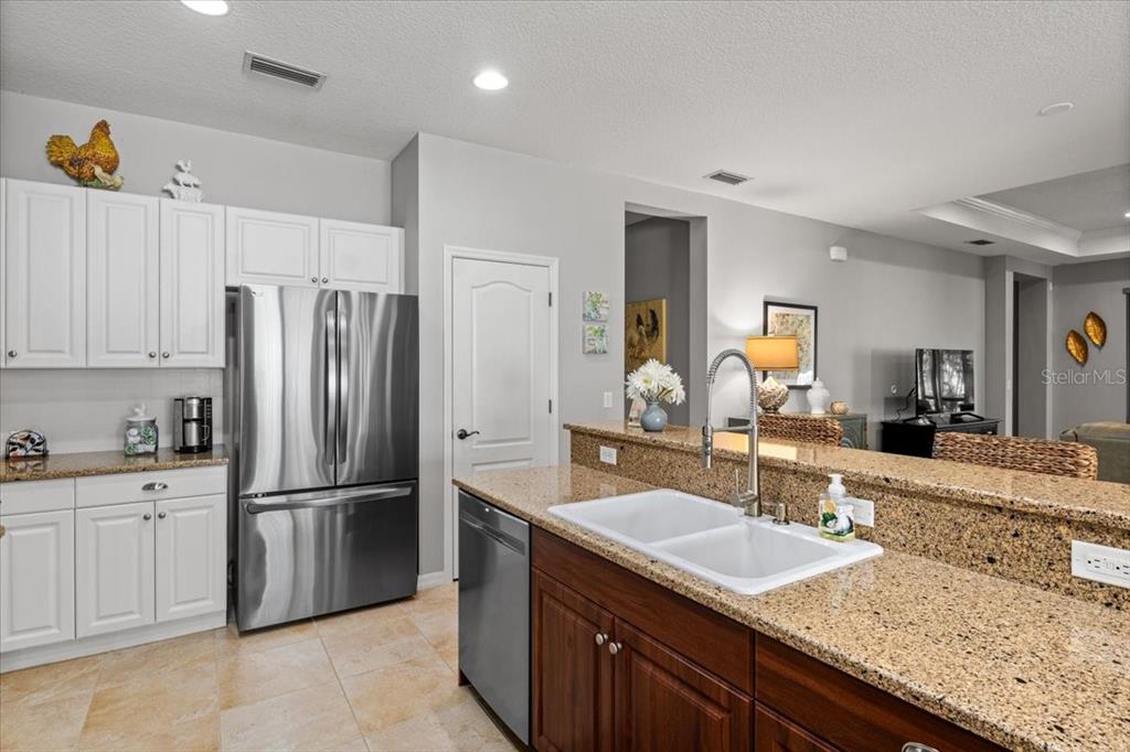 Parrish, Florida, 34219, United States, 3 Bedrooms Bedrooms, ,2 BathroomsBathrooms,Residential,For Sale,1804422