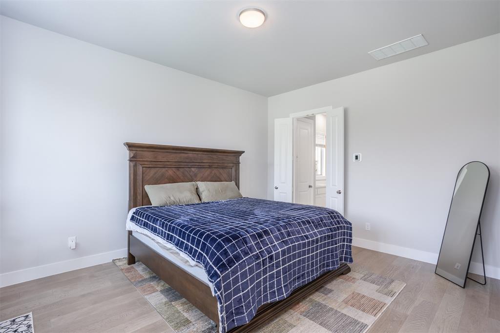 Oak Point, Texas, 75068, United States, 4 Bedrooms Bedrooms, ,4 BathroomsBathrooms,Residential,For Sale,1874893