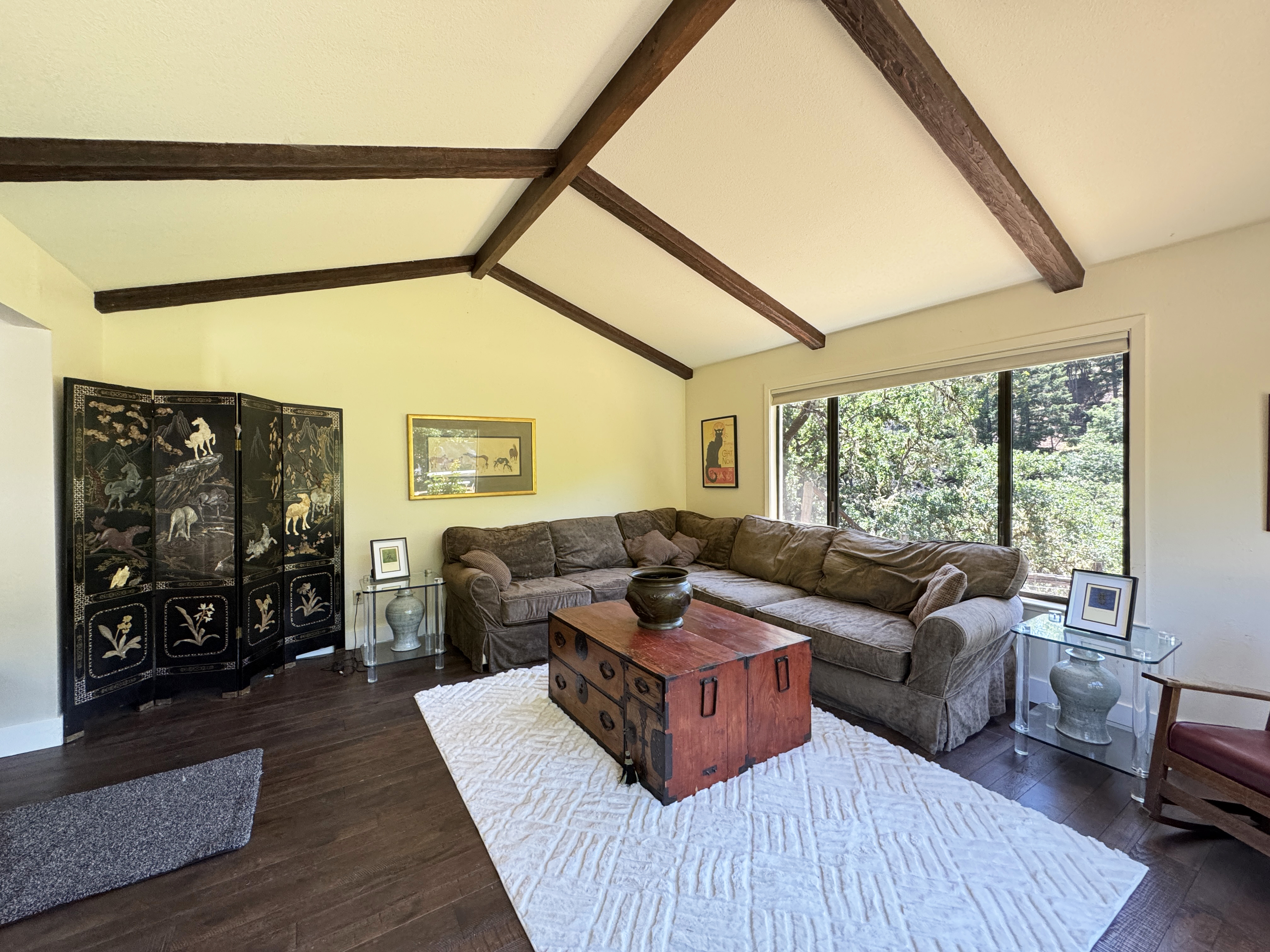 Ukiah, California, 95482, United States, 3 Bedrooms Bedrooms, ,2 BathroomsBathrooms,Residential,For Sale,1879134