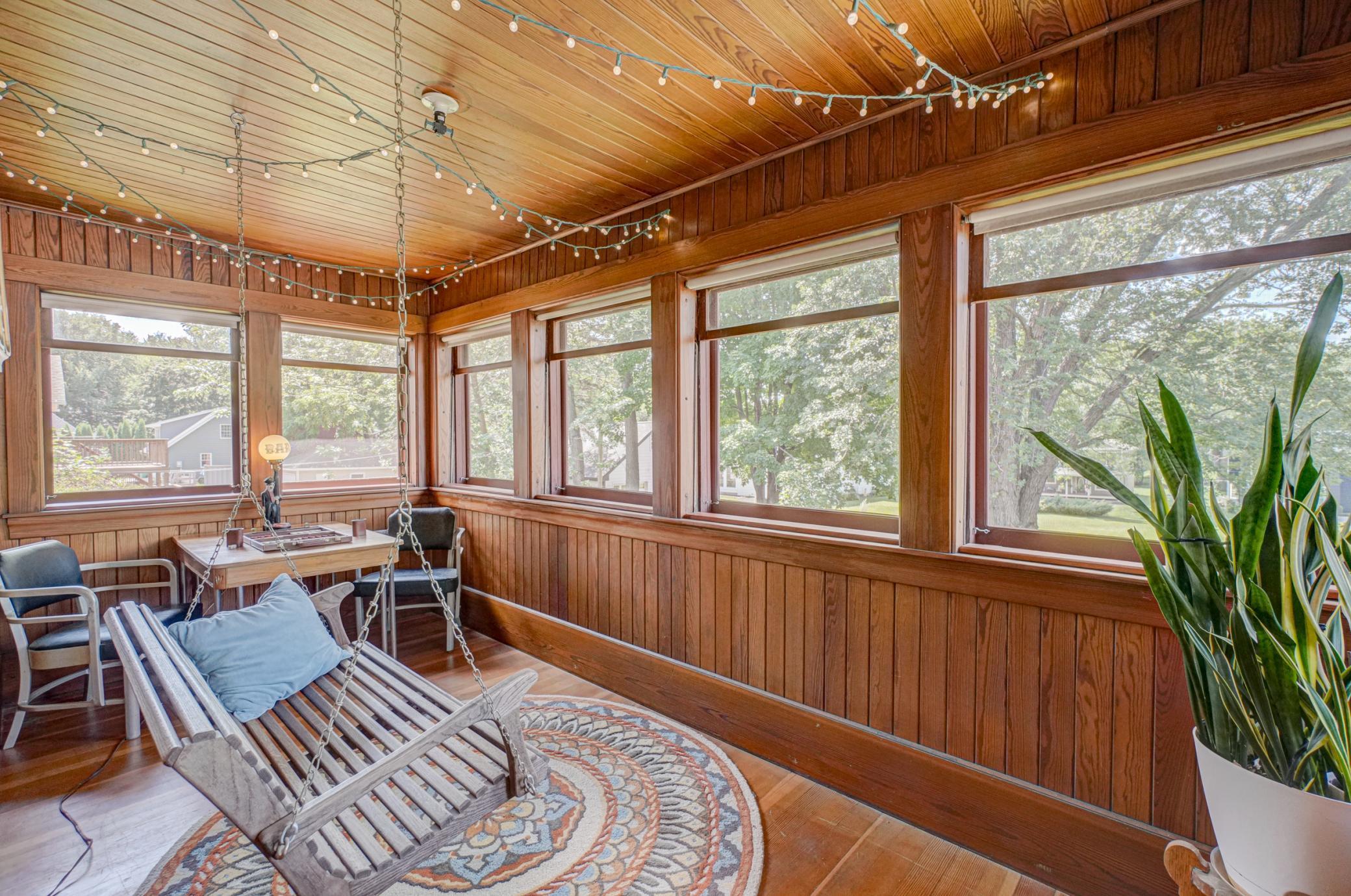 Stillwater, Minnesota, 55082, United States, 4 Bedrooms Bedrooms, ,2 BathroomsBathrooms,Residential,For Sale,1916942