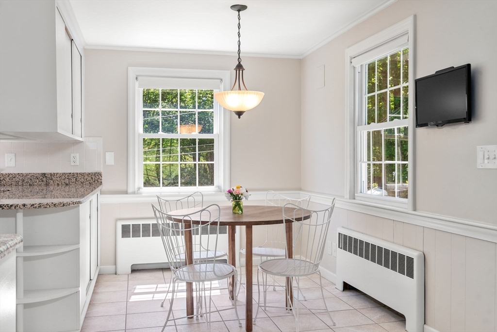 Weston, Massachusetts, 02493, United States, 4 Bedrooms Bedrooms, ,3 BathroomsBathrooms,Residential,For Sale,1838701