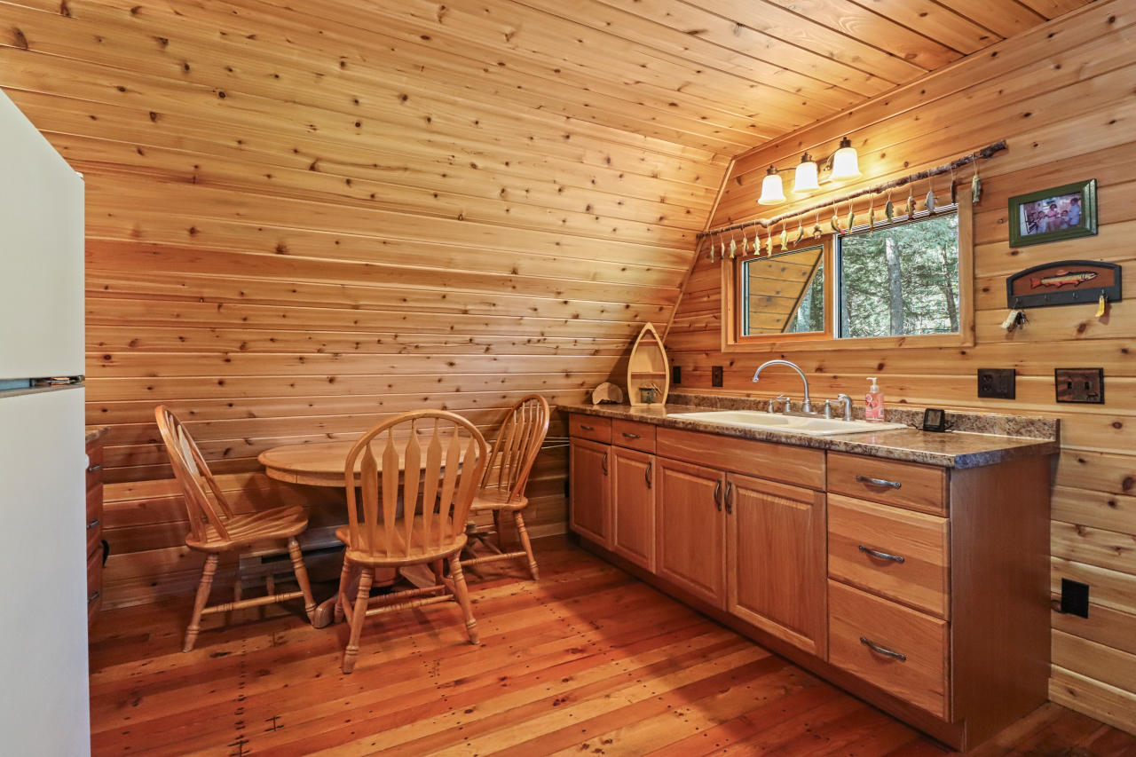 Watersmeet, Michigan, 49969, United States, 1 Bedroom Bedrooms, ,1 BathroomBathrooms,Residential,For Sale,2049424