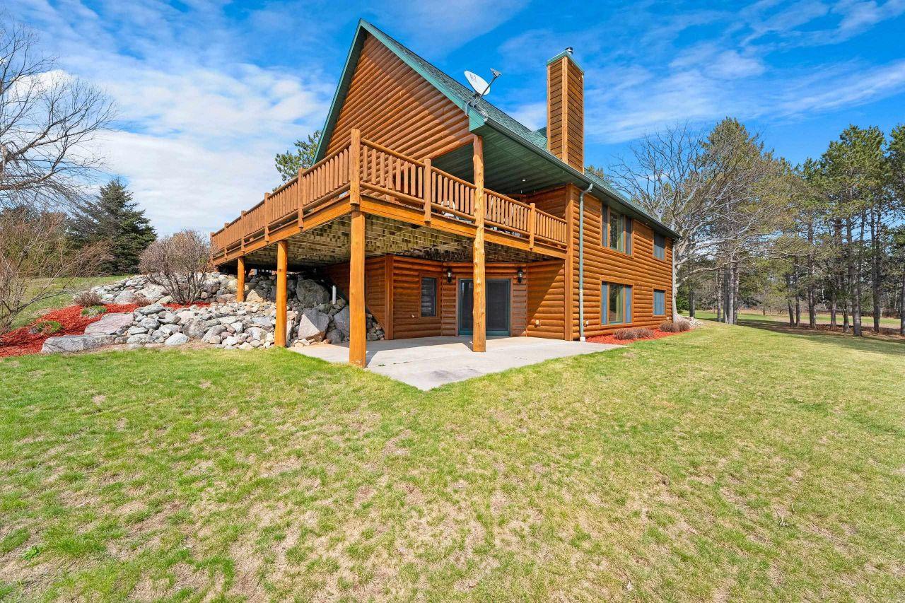 CRIVITZ, Wisconsin, 54129, United States, 4 Bedrooms Bedrooms, ,3 BathroomsBathrooms,Residential,For Sale,1792767