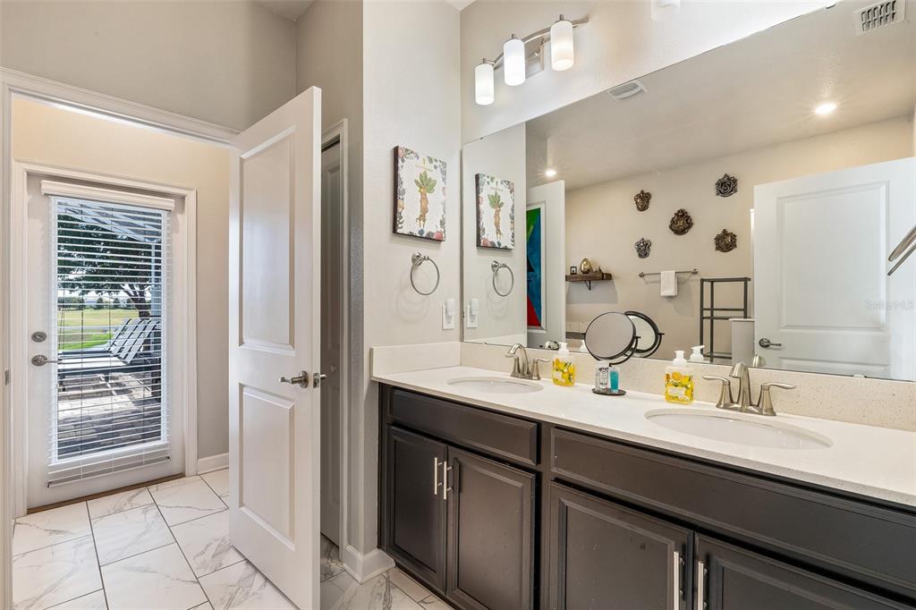 Davenport, Florida, 33896, United States, 8 Bedrooms Bedrooms, ,5 BathroomsBathrooms,Residential,For Sale,1926010