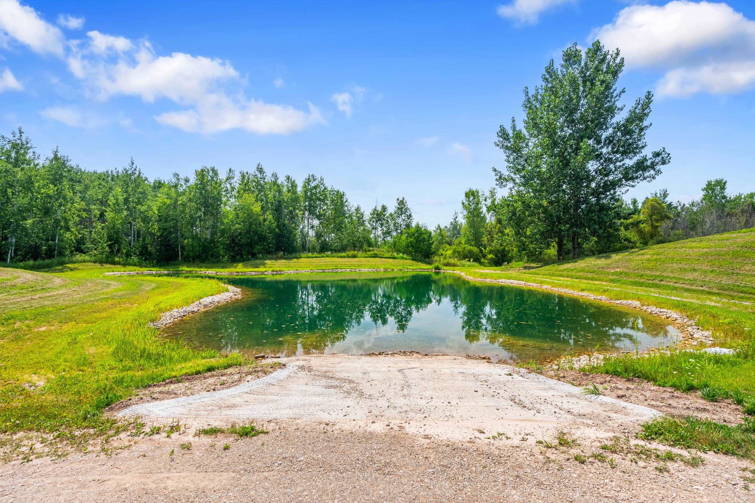 Black Creek, Wisconsin, 54106, United States, ,Residential,For Sale,1937063
