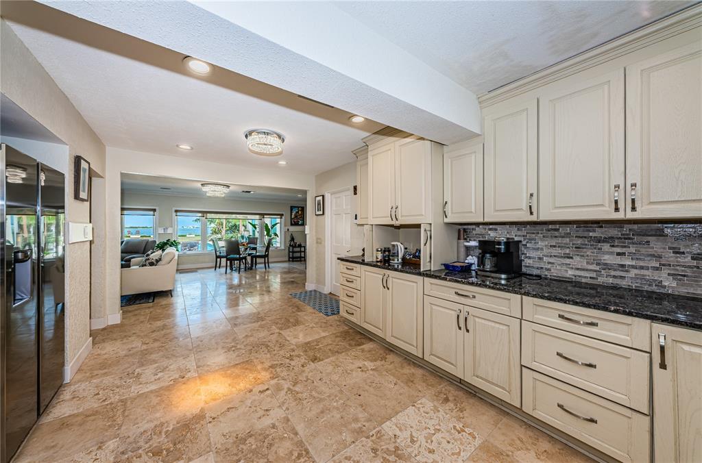 St Petersburg, Florida, 33710, United States, 4 Bedrooms Bedrooms, ,4 BathroomsBathrooms,Residential,For Sale,1826859