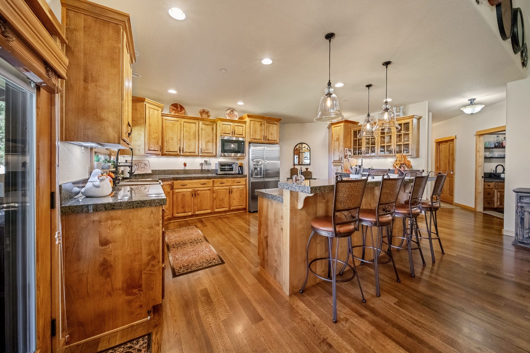  18853 SW SISTERS PL Powell Butte, OR 97753 - 物件實景