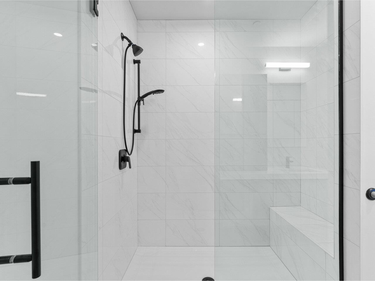 Burlington, Vermont, 05401, United States, 1 Bedroom Bedrooms, ,Residential,For Sale,1777342