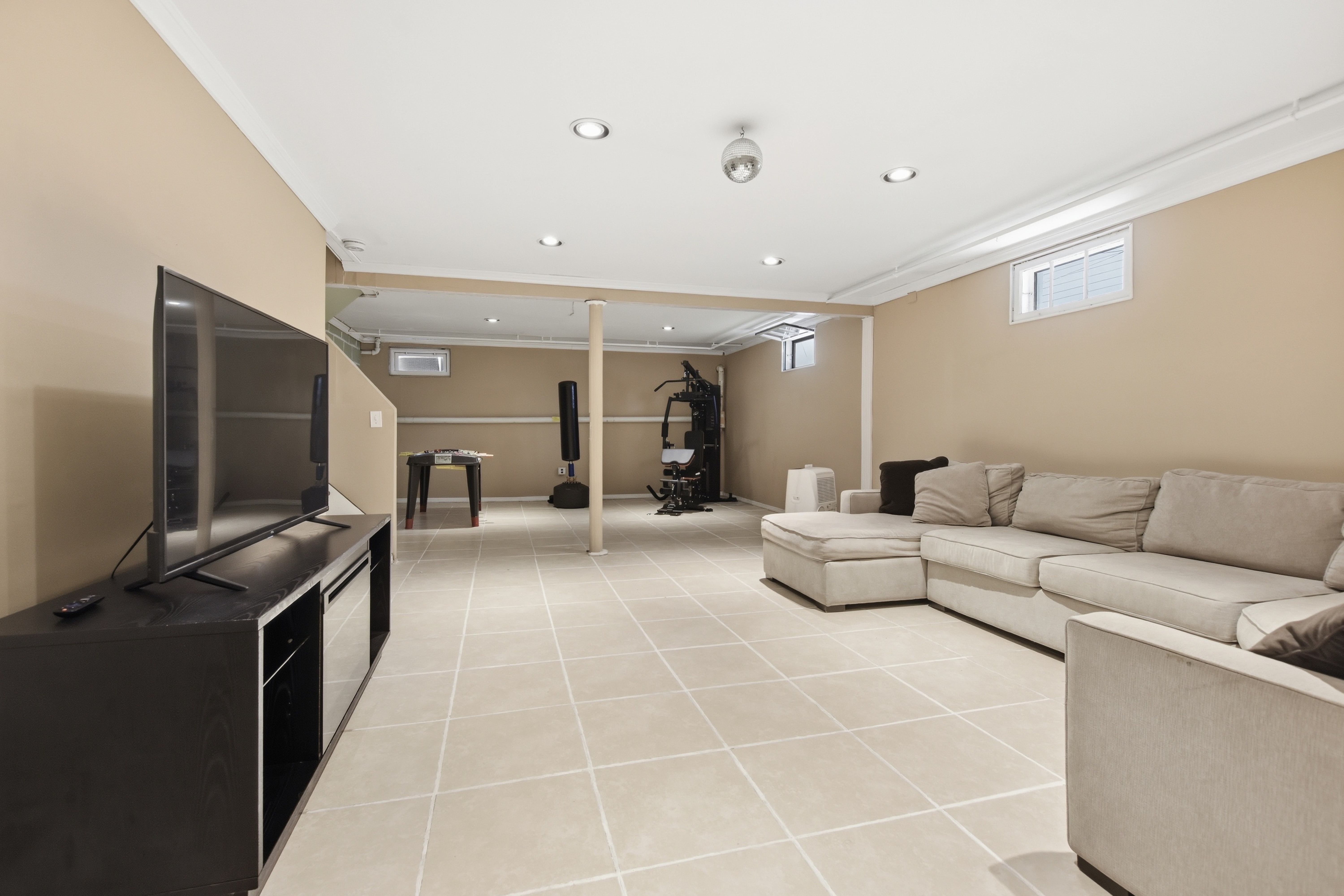  21 Morley Lane, Bloomfield, NJ 07003 - 物件實景