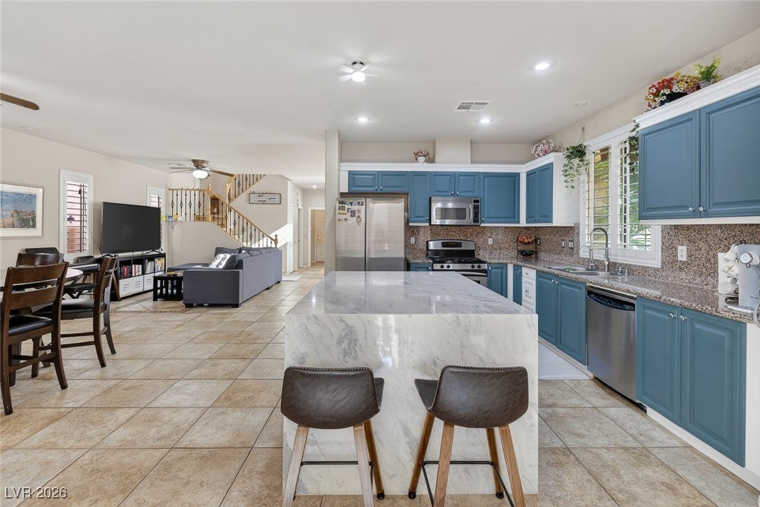 Las Vegas, Nevada, 89147, United States, 4 Bedrooms Bedrooms, ,4 BathroomsBathrooms,Residential,For Sale,2010417