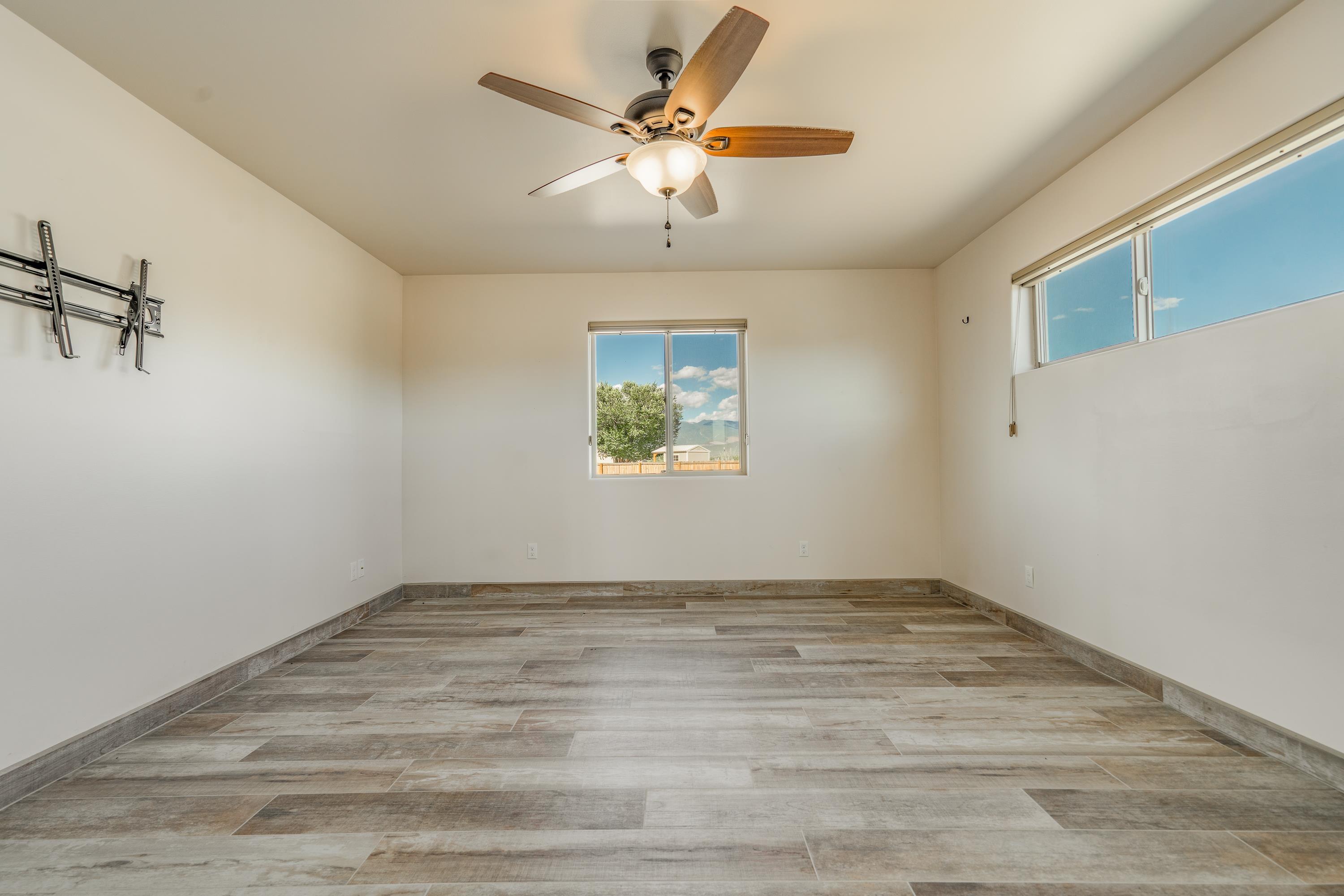 Taos, New Mexico, 87557, United States, 3 Bedrooms Bedrooms, ,2 BathroomsBathrooms,Residential,For Sale,1959300