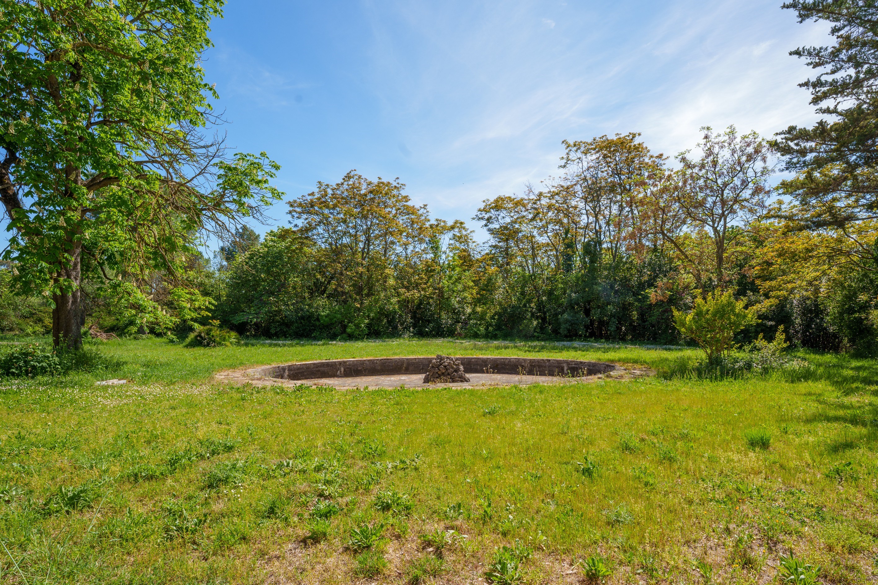  Exceptional vineyard estate – 75 hectares – Castle, grounds, swimming pool, and… - 物件實景