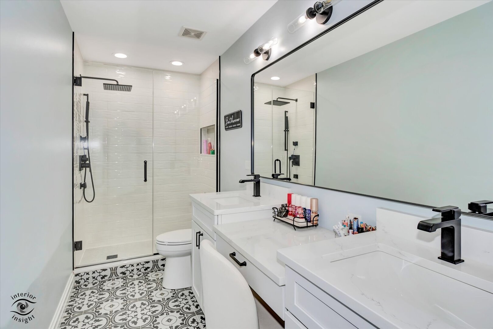 Homer Glen, Illinois, 60491, United States, 4 Bedrooms Bedrooms, ,4 BathroomsBathrooms,Residential,For Sale,2005636