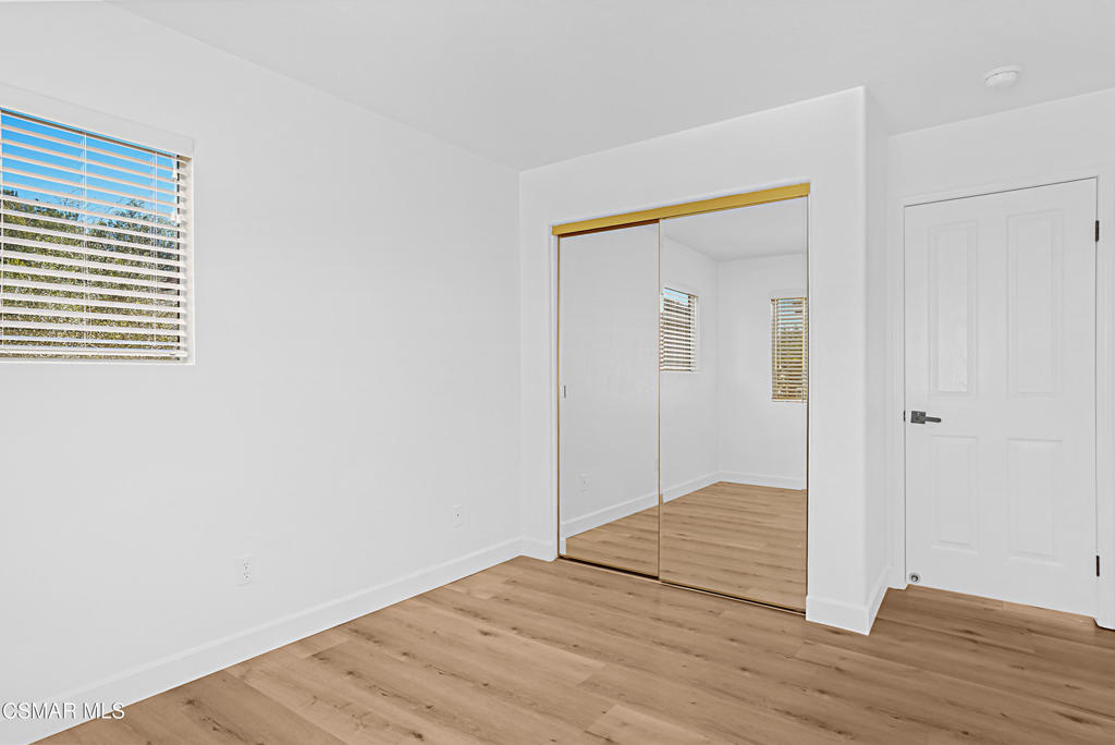 Westlake Village, California, 91362, United States, 2 Bedrooms Bedrooms, ,3 BathroomsBathrooms,Residential,For Sale,1987544