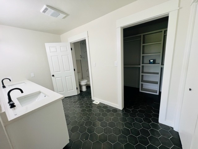 Yale, Oklahoma, 74085, United States, 3 Bedrooms Bedrooms, ,Residential,For Sale,1935911