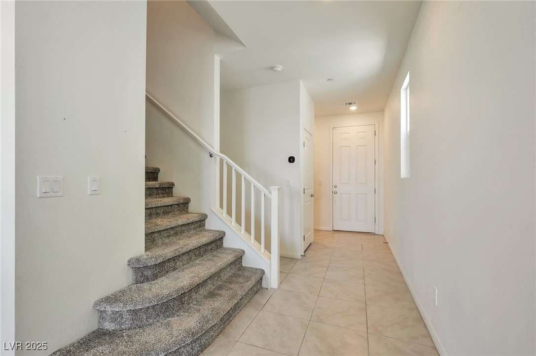 Las Vegas, Nevada, 89166, United States, 5 Bedrooms Bedrooms, ,3 BathroomsBathrooms,Residential,For Sale,1837691