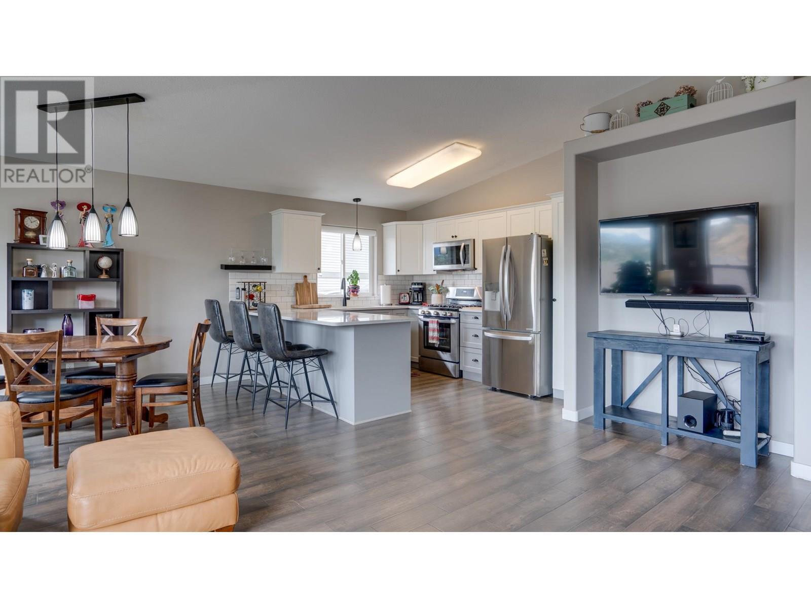 VERNON, British Columbia, V1T 2N4, CA, 3 Bedrooms Bedrooms, ,3 BathroomsBathrooms,Residential,For Sale,1890662