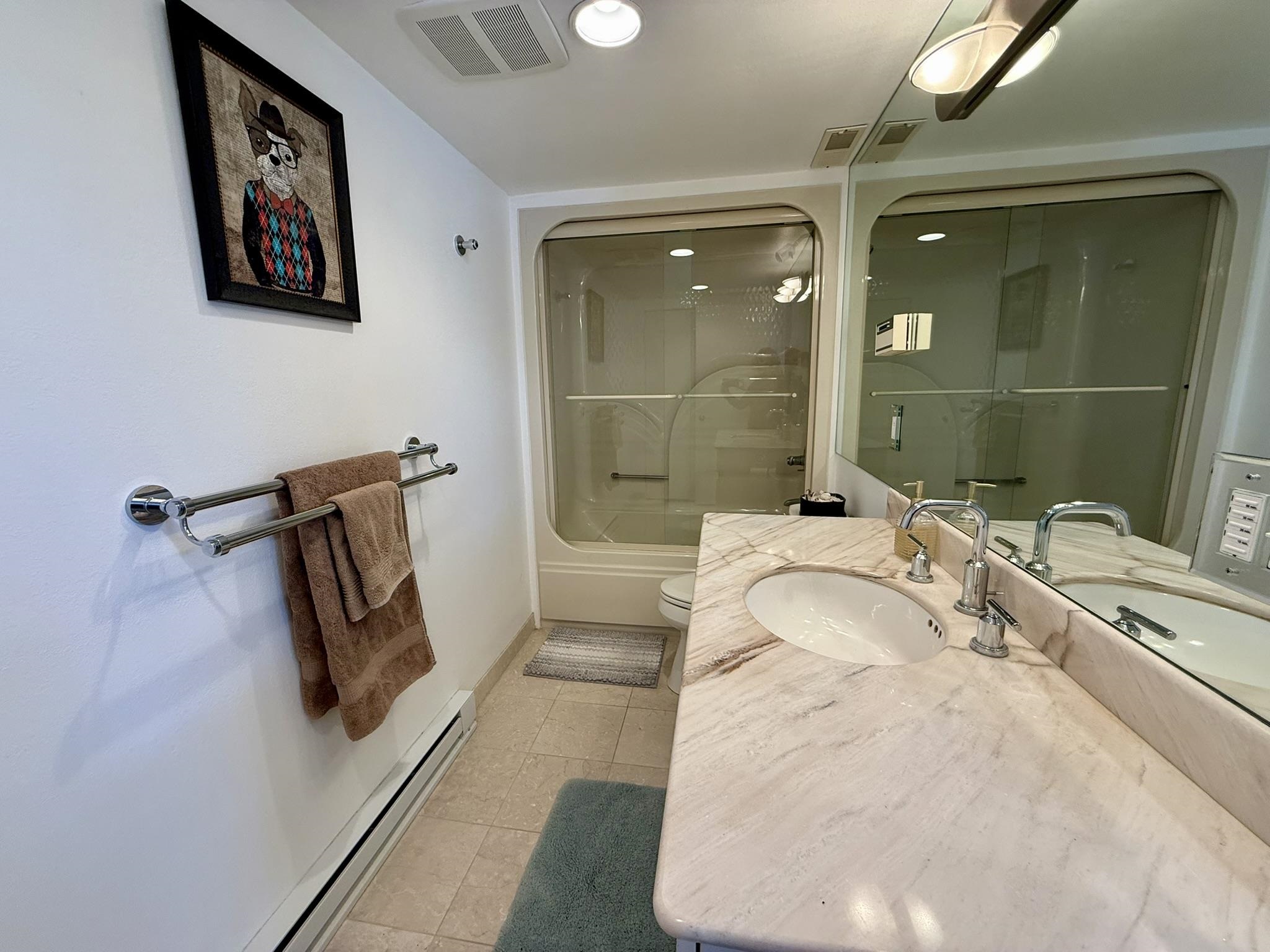 La Crosse, Wisconsin, 54601, United States, 4 Bedrooms Bedrooms, ,5 BathroomsBathrooms,Residential,For Sale,2049360