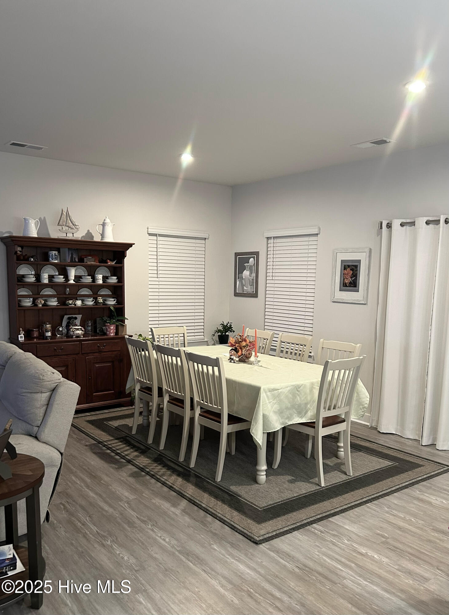 Denver, North Carolina, 28037, United States, 4 Bedrooms Bedrooms, ,3 BathroomsBathrooms,Residential,For Sale,2000139