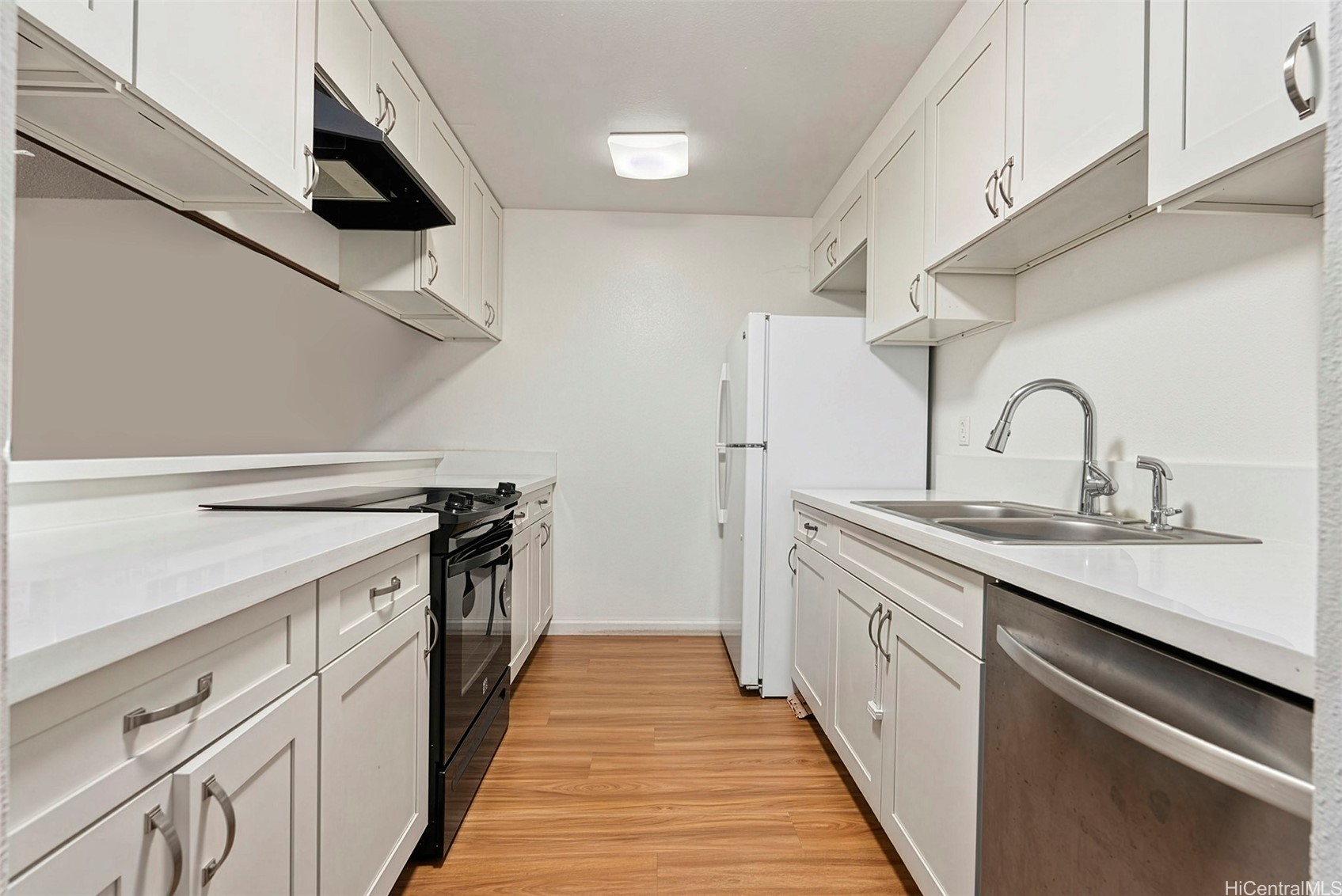 Kaneohe, Hawaii, 96744, United States, 3 Bedrooms Bedrooms, ,3 BathroomsBathrooms,Residential,For Sale,2001007