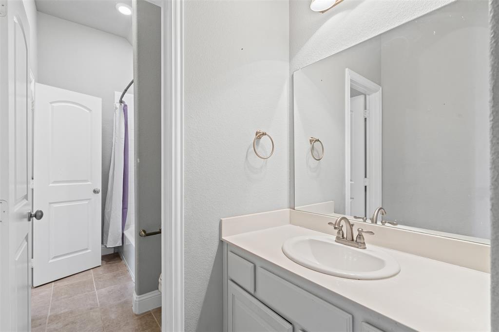 Mclendon Chisholm, Texas, 75032, United States, 4 Bedrooms Bedrooms, ,4 BathroomsBathrooms,Residential,For Sale,1944809