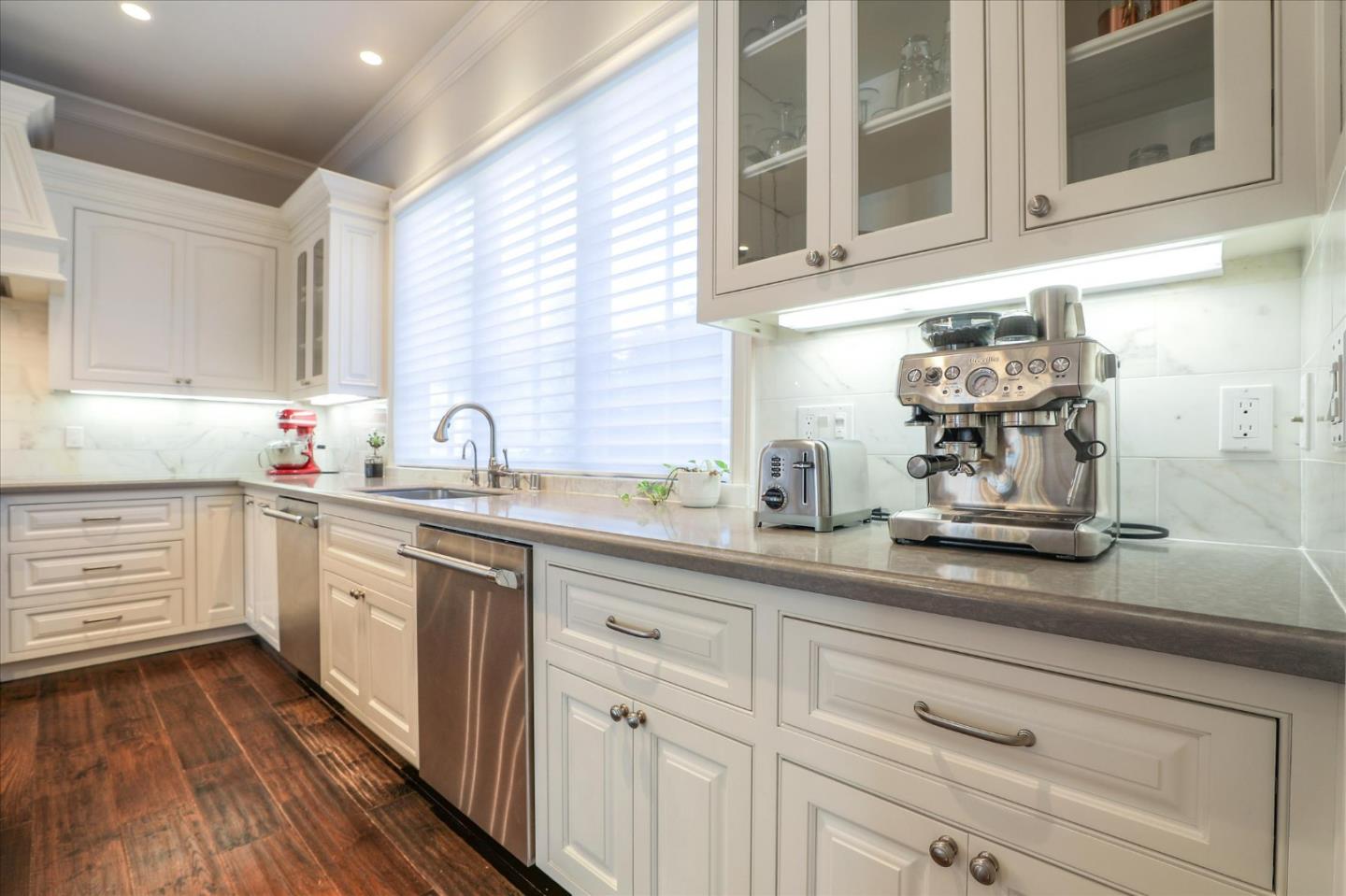 San Jose, California, 95126, United States, 4 Bedrooms Bedrooms, ,6 BathroomsBathrooms,Residential,For Sale,1987802