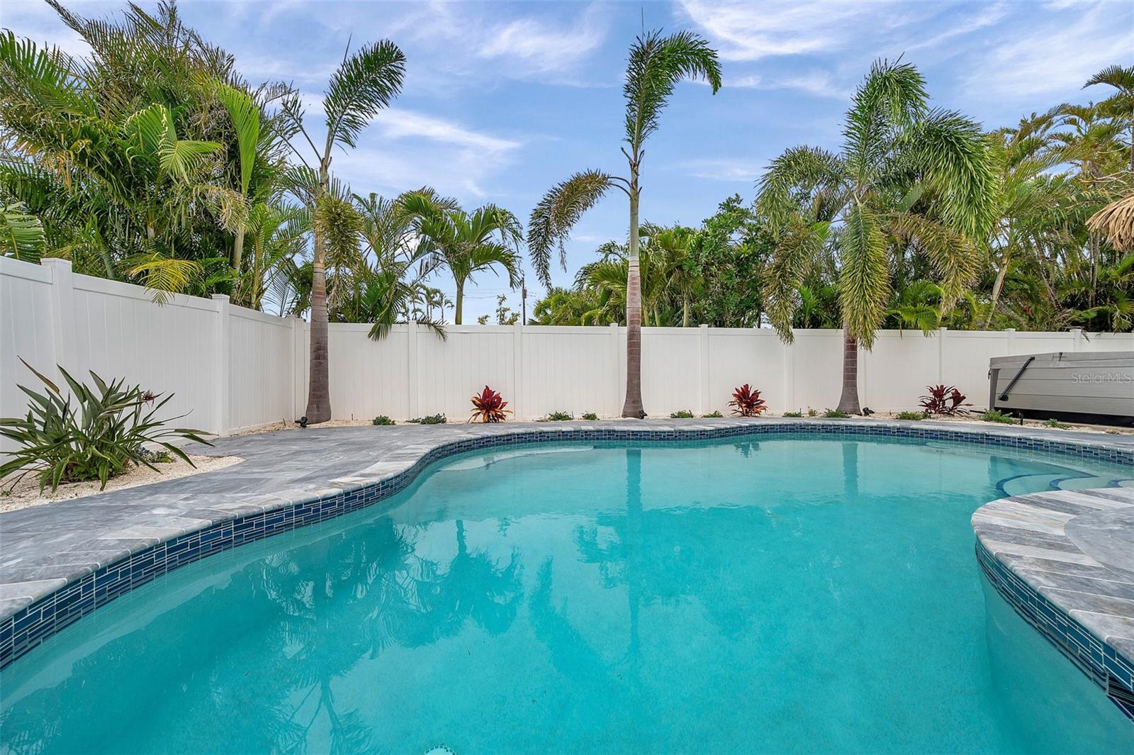 HOLMES BEACH, Florida, 34217, United States, 3 Bedrooms Bedrooms, ,2 BathroomsBathrooms,Residential,For Sale,1763244