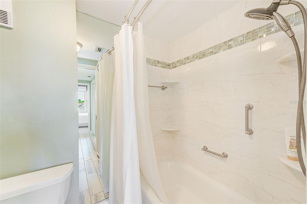 St Pete Beach, Florida, 33706, United States, 2 Bedrooms Bedrooms, ,2 BathroomsBathrooms,Residential,For Sale,1987564