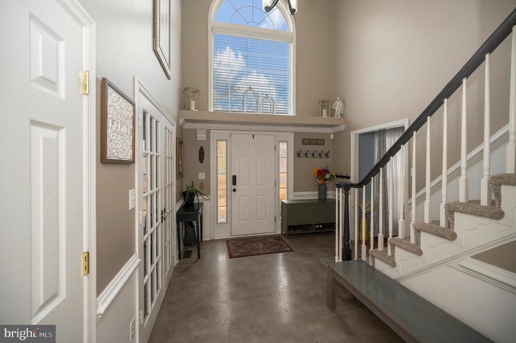 Fredericksburg, Virginia, 22405, United States, 5 Bedrooms Bedrooms, ,4 BathroomsBathrooms,Residential,For Sale,1993434