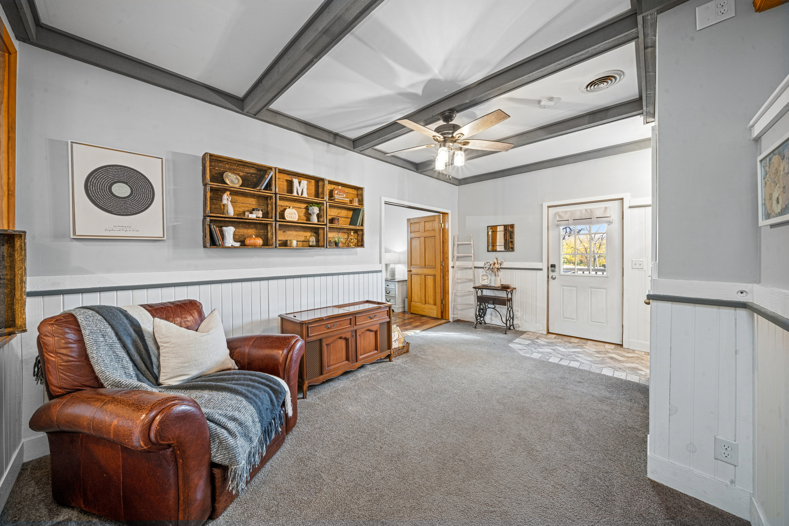 Elburn, Illinois, 60119, United States, 5 Bedrooms Bedrooms, ,3 BathroomsBathrooms,Residential,For Sale,1986331