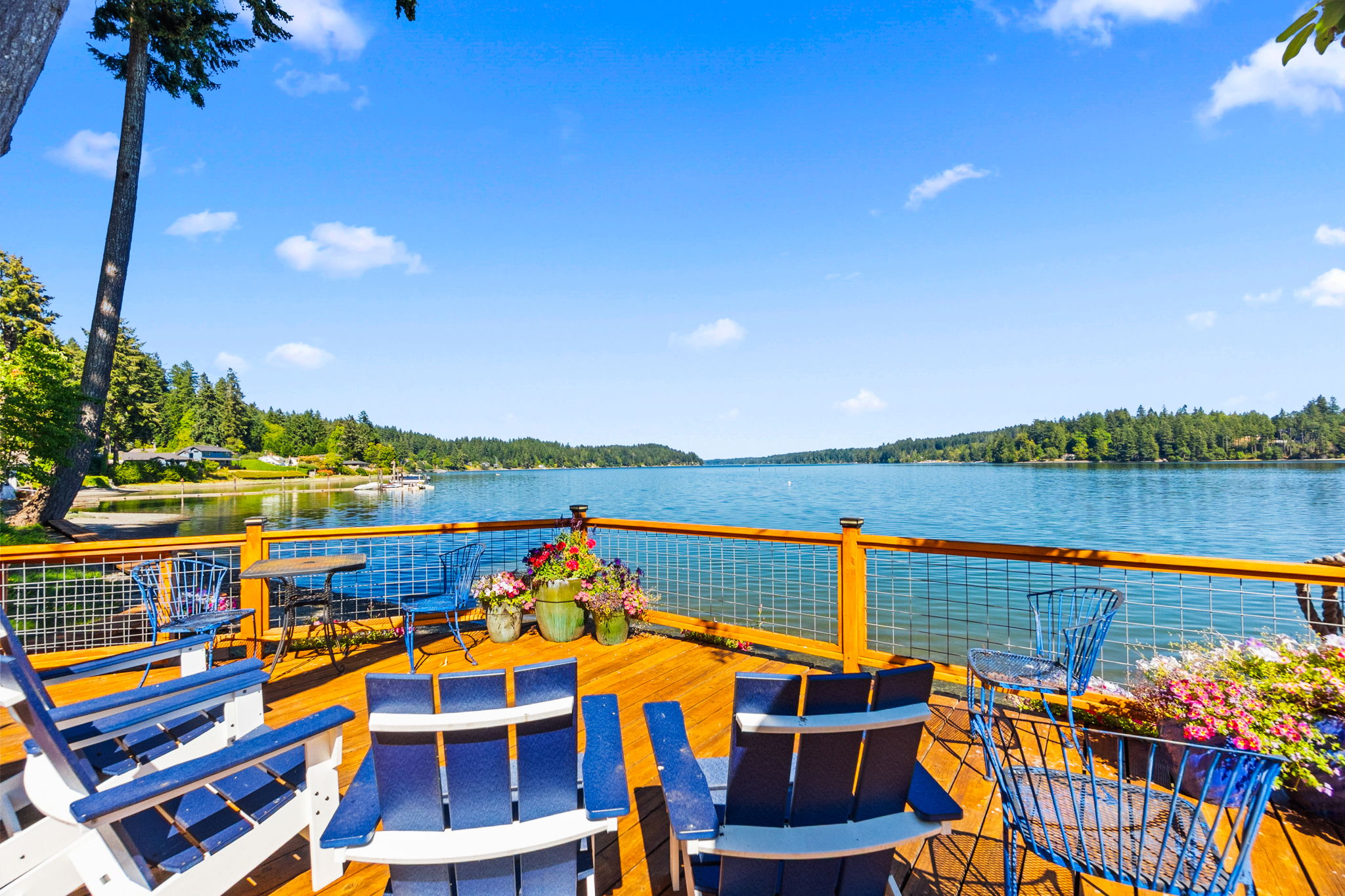 Madrona Beach Rd, Olympia, WA 98502