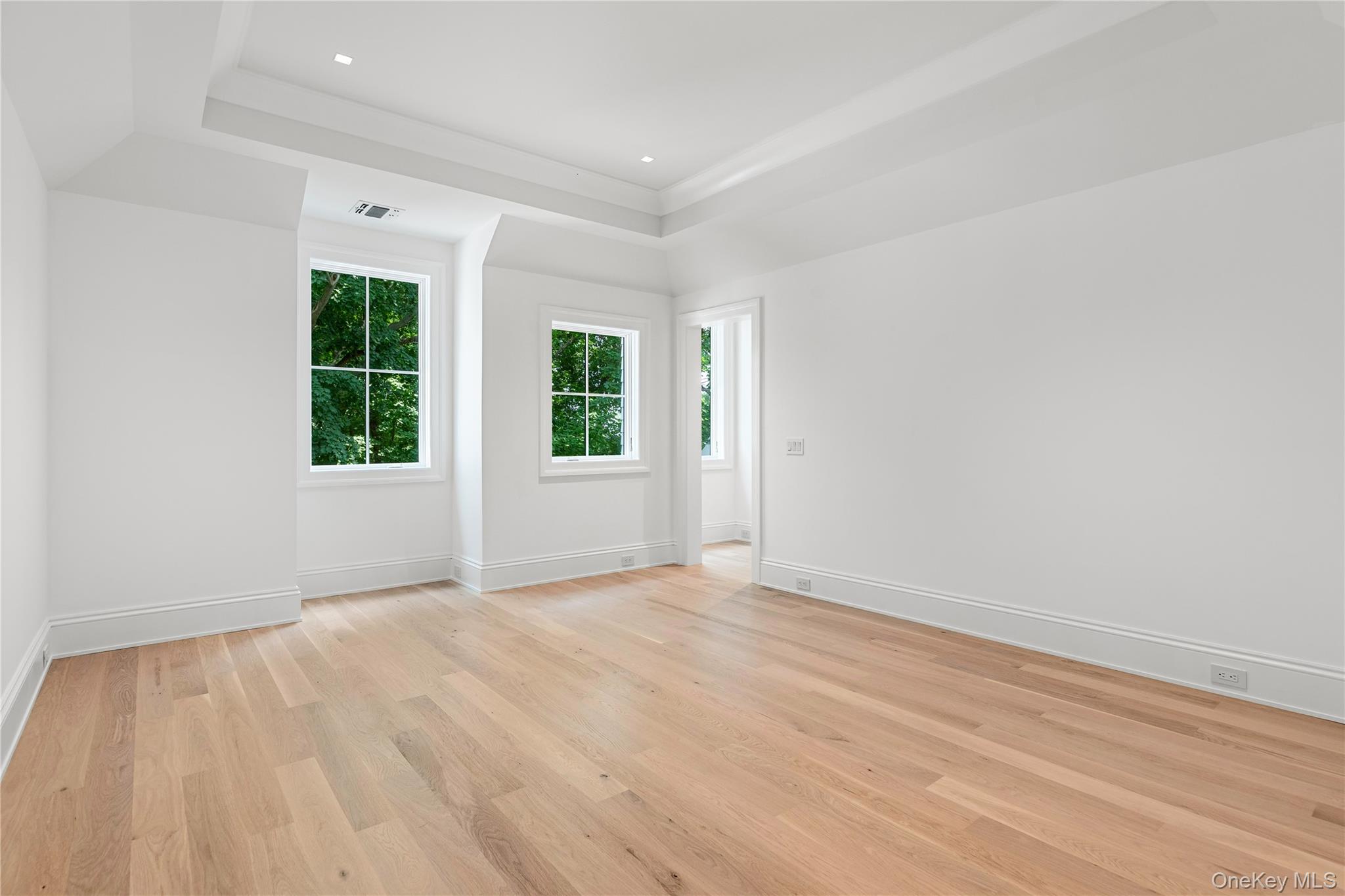  110 Dogwood Avenue, Roslyn Harbor, NY, 11576 - 物件實景