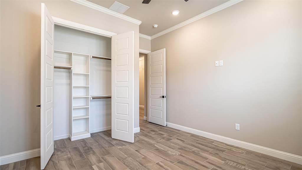 Granbury, Texas, 76048, United States, 3 Bedrooms Bedrooms, ,3 BathroomsBathrooms,Residential,For Sale,1996630